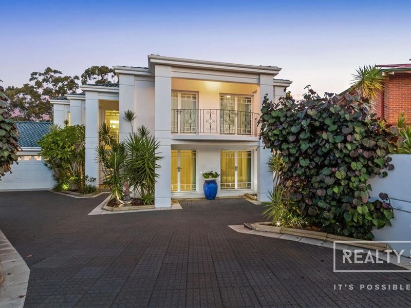 34 Ash Grove, Duncraig