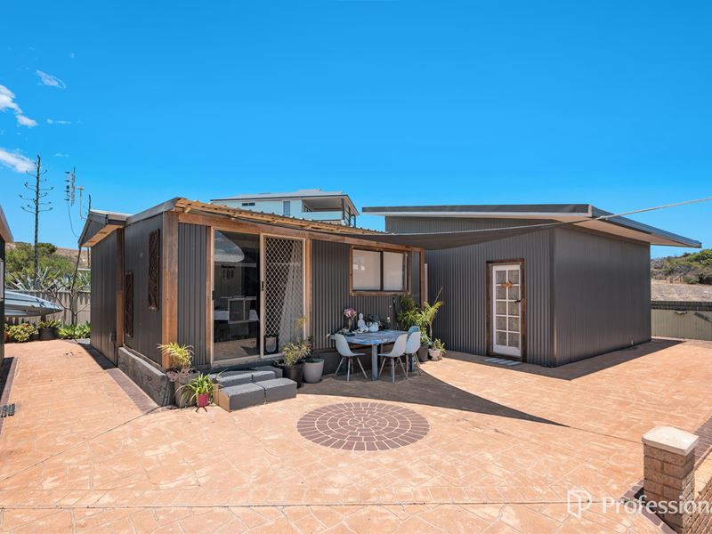 8 Seacrest Way, Drummond Cove