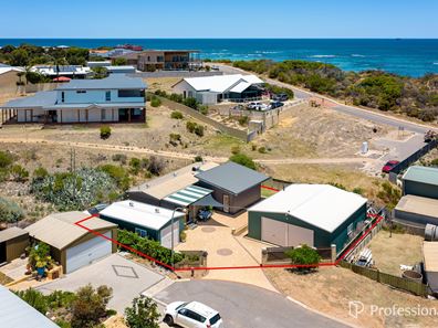 8 Seacrest Way, Drummond Cove WA 6532