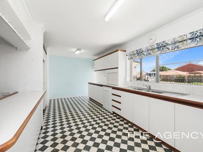17 Mersey Road, Shoalwater WA 6169