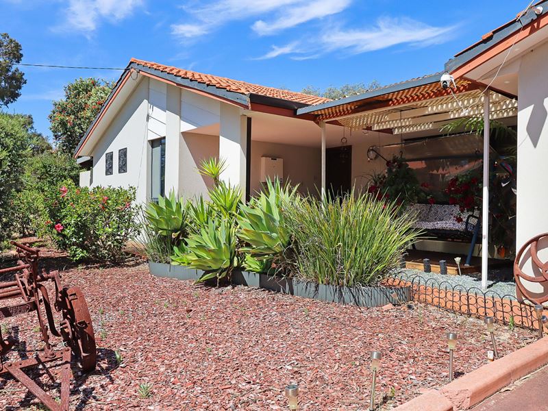 48 Greenwood Way, Barragup WA 6209