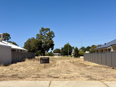 19A Logue Street, Waroona WA 6215
