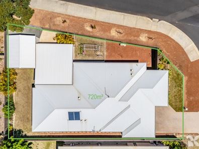 11 Harrison Way, Waroona WA 6215