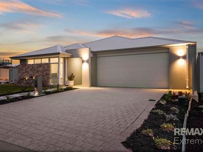 23 Venetian Road, Eglinton WA 6034