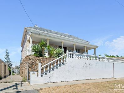 16 Daly Street, South Fremantle WA 6162