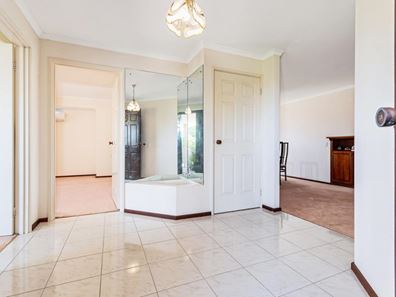 17 Ballybunion Crescent, Connolly WA 6027