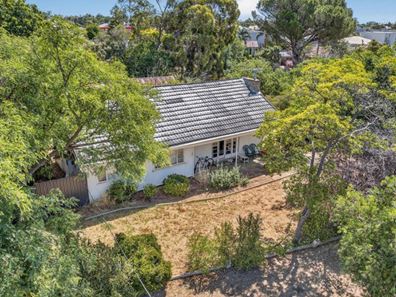27 Fancote Street, Kelmscott WA 6111
