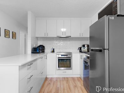 13K/125 Herdsman Parade ( Kestral Building ), Wembley WA 6014