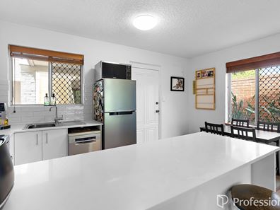 13K/125 Herdsman Parade ( Kestral Building ), Wembley WA 6014