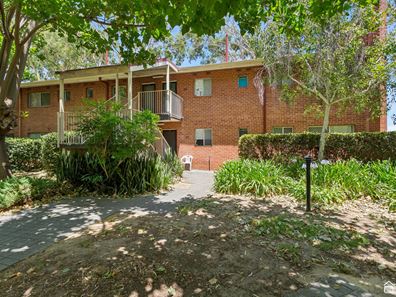 8/2 Benjamin Street, Armadale WA 6112