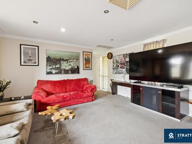 54 Tudor Avenue, Riverton WA 6148