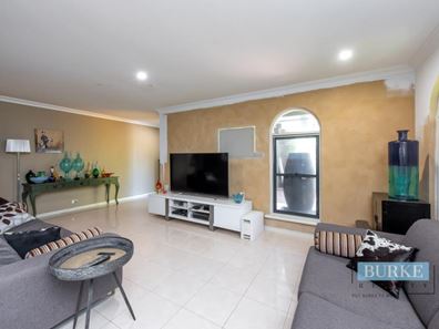 26 Lindsay Way, Padbury WA 6025