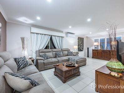 17 Gidley Cove, Quinns Rocks WA 6030