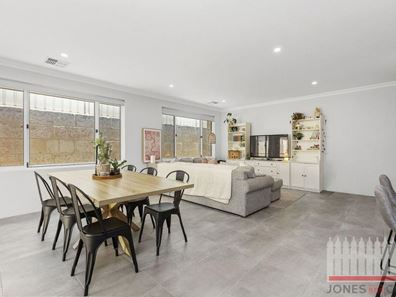 11 Recreation Way, Yanchep WA 6035