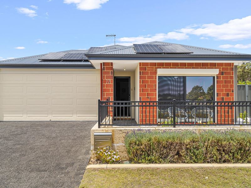 22 Dragonfly Boulevard, Lakelands