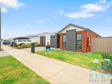 5 Mantis Grove, Karnup WA 6176