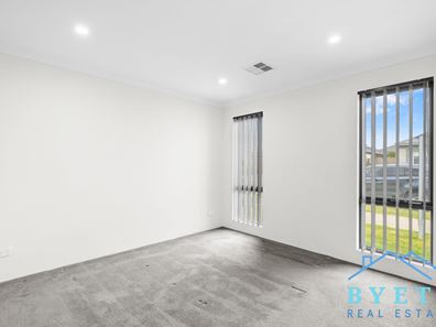 5 Mantis Grove, Karnup WA 6176