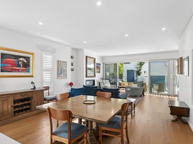 9B Freshwater Close, Claremont WA 6010