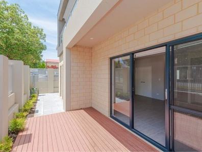 1/11 Morrison Street, Maylands WA 6051