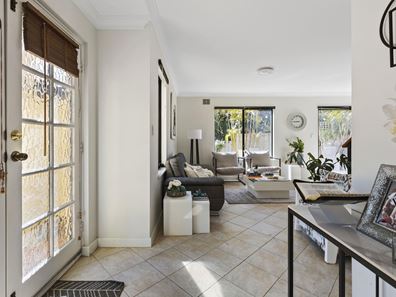 14B Cornelian Street, Scarborough WA 6019