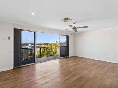 15/11 King George Street, Victoria Park WA 6100