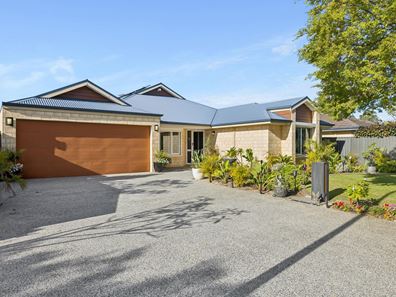 10 Pirianda Way, Aveley WA 6069