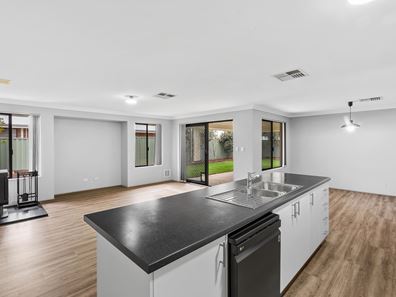 46 Bibbulmun Meander, Ravenswood WA 6208