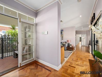 90 Monash Avenue, Como WA 6152