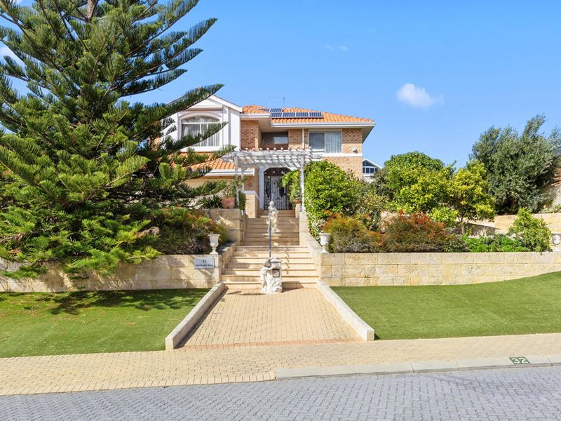 32 Duchart Way, Coogee WA 6166