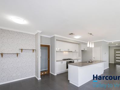 19 Farina Street, Aveley WA 6069