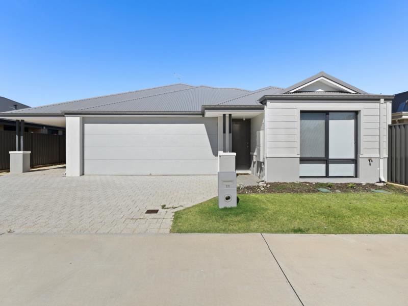 11 Pappinbarra Road, Lakelands WA 6180