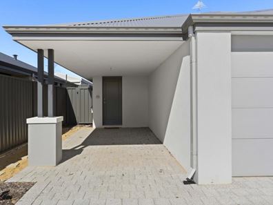 11 Pappinbarra Road, Lakelands WA 6180