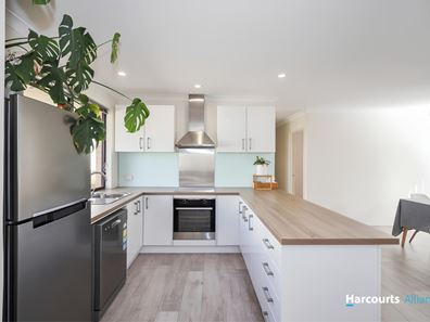 33 Lynas Way, Quinns Rocks WA 6030