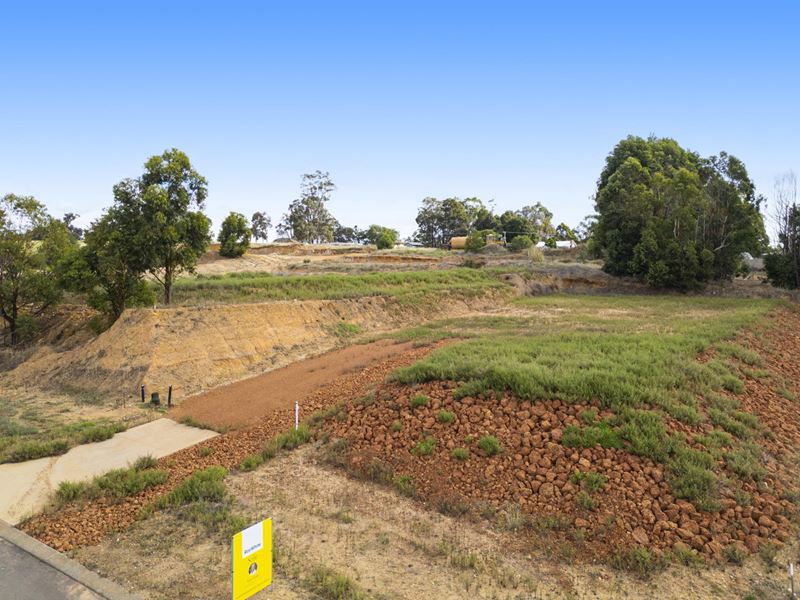 30 Hitchcock Drive, Nannup