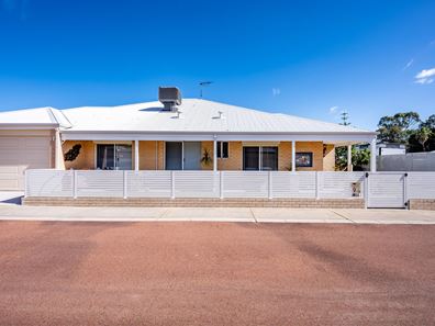 9/70 Rodoreda Crescent, Ravenswood WA 6208