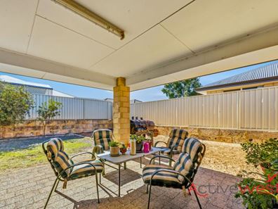 25 Beachcomber Hill, Glenfield WA 6532