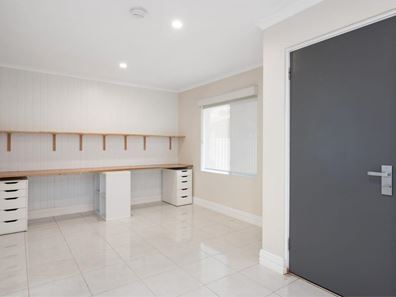 10 Shotover Place, South Kalgoorlie WA 6430