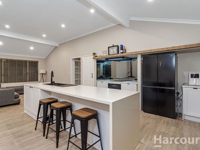 19 Highlander Place, Currambine WA 6028