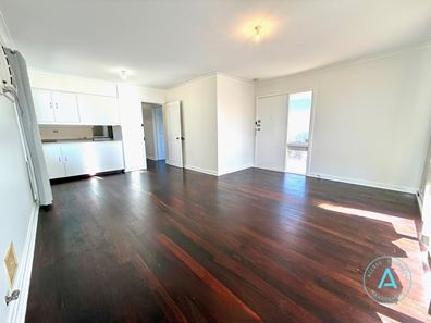32 Clenham Way, Kelmscott WA 6111