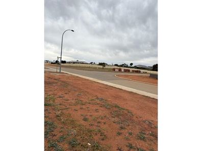 61 Andrews Avenue, York WA 6302
