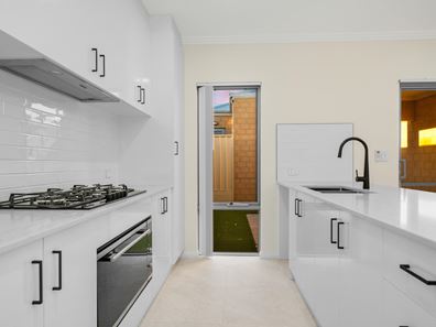 11B Ringmer Way, Westminster WA 6061