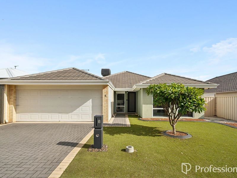 5 Sunrays Street, Byford WA 6122