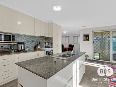 52B Stanton Street, Eaton WA 6232