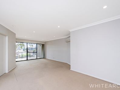 4/24 Charles Street, South Perth WA 6151