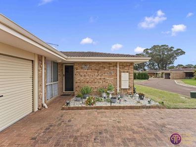 33/25 Dale Road, Armadale WA 6112