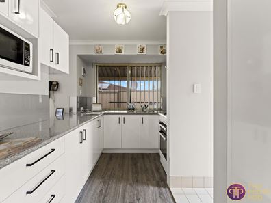 33/25 Dale Road, Armadale WA 6112