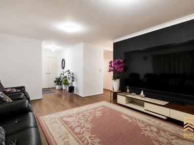 8/18 Gibbs Street, East Cannington WA 6107