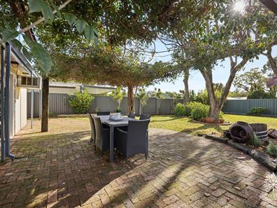 192 Gooseberry Hill Road, Maida Vale WA 6057