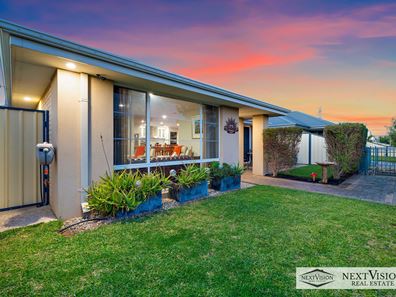 2 Grenada Lane, Success WA 6164