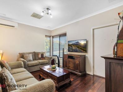 5 Hilory Street, Coolbellup WA 6163